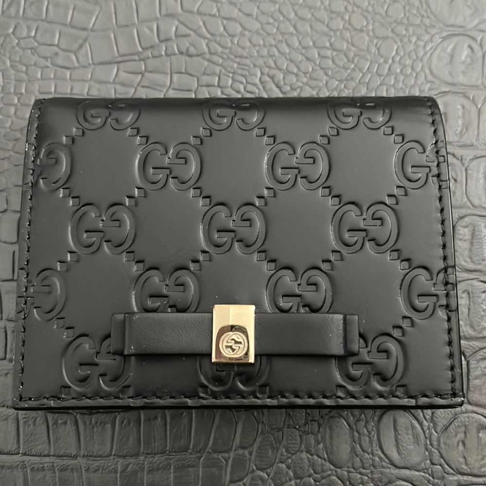 Authentic Gucci black wallet